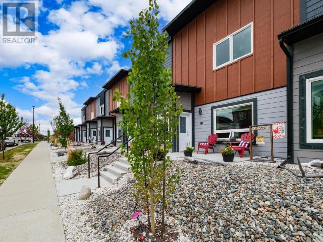 102-25 Iskoot Crescent, Whitehorse, Yukon  Y1A 0P5 - Photo 2 - 15800