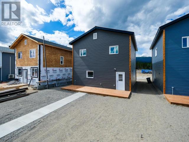 53 Ellwood Street, Whitehorse, Yukon  Y1A 0T6 - Photo 34 - 15832