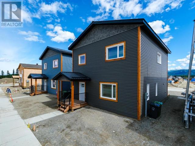 53 Ellwood Street, Whitehorse, Yukon  Y1A 0T6 - Photo 4 - 15832