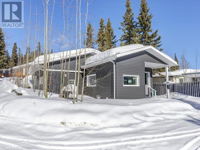 200-26 Azure Road, Whitehorse, Yukon  Y1A 6E1 - Photo 2 - 15970