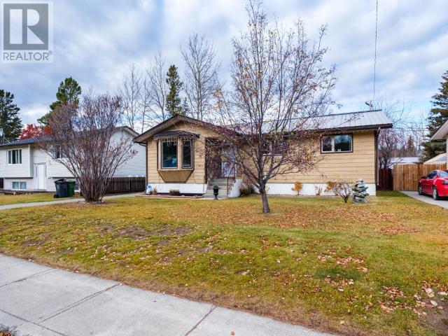 60 Klondike Road, Whitehorse, Yukon  Y1A 3M1 - Photo 2 - 15988