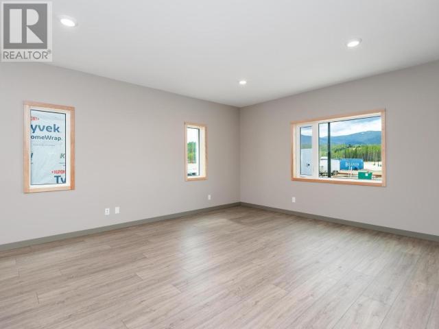 24 Beryl Place, Whitehorse, Yukon  Y1A 6T2 - Photo 8 - 15997