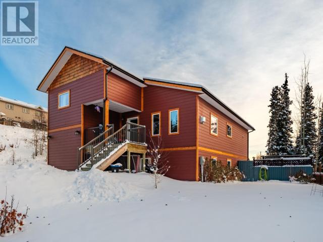 22-19 Wann Road, Whitehorse, Yukon  Y1A 0K4 - Photo 2 - 16006