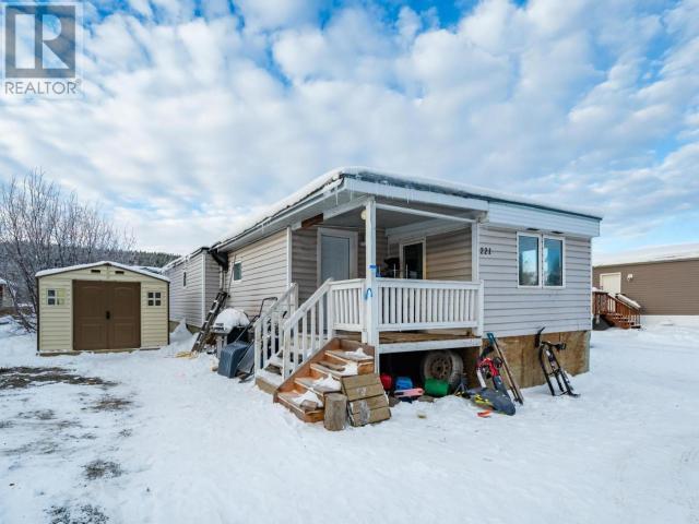 221-200 Lobird Road, Whitehorse, Yukon  Y1A 5V4 - Photo 3 - 16072