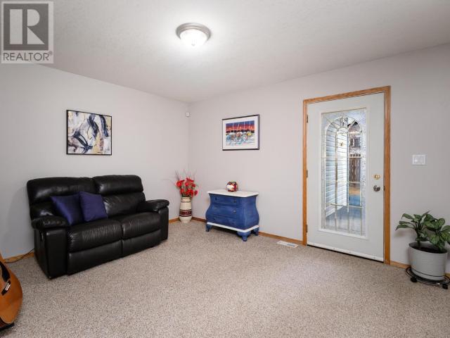 184 Falcon Drive, Whitehorse, Yukon  Y1A 6T2 - Photo 8 - 16439