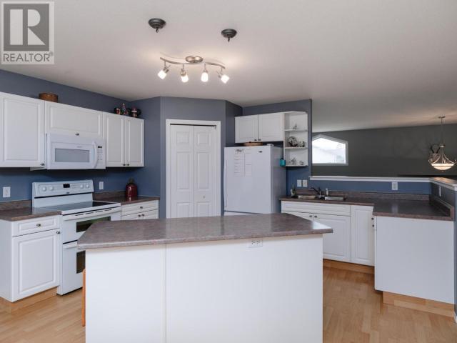 13 Black Bear Lane, Whitehorse, Yukon  Y1A 6J4 - Photo 8 - 16467