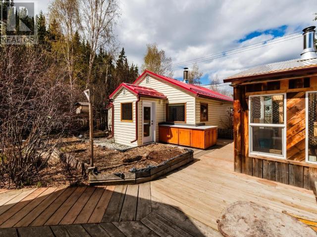 510 Hawkins Street, Whitehorse, Yukon  Y1A 1X9 - Photo 1 - 16470