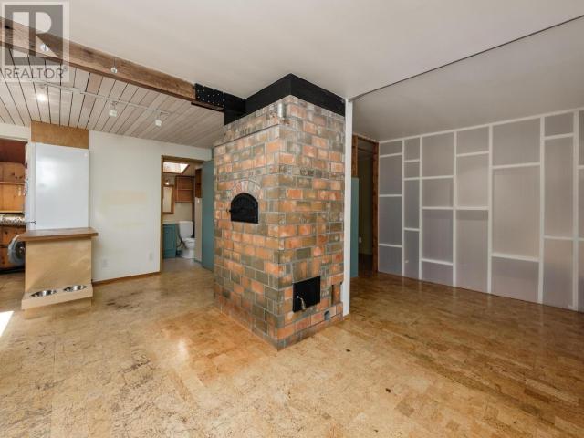 510 Hawkins Street, Whitehorse, Yukon  Y1A 1X9 - Photo 5 - 16470