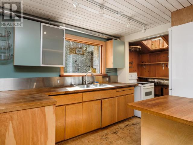 510 Hawkins Street, Whitehorse, Yukon  Y1A 1X9 - Photo 8 - 16470