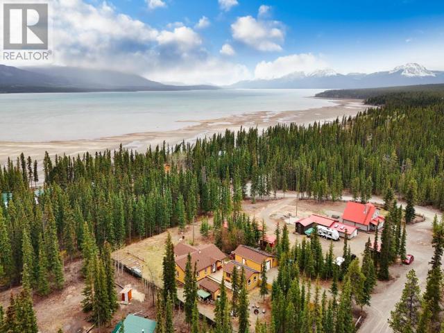 3 Canenger Way, Whitehorse South, Yukon  Y0B 1T0 - Photo 2 - 16496