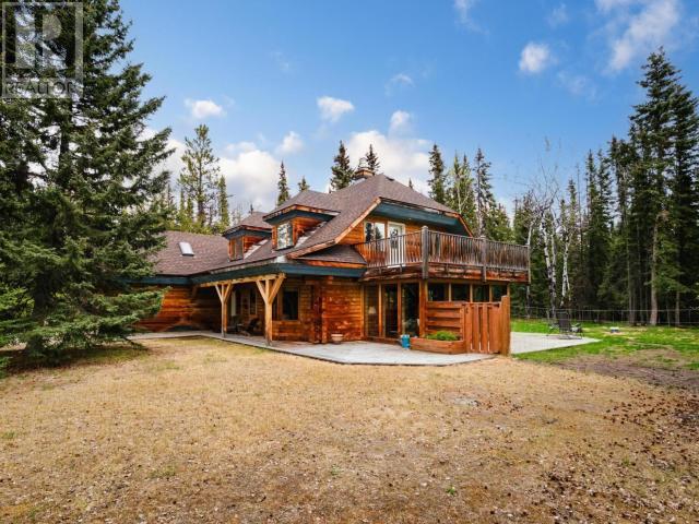 7 Tombstone Place, Whitehorse, Yukon  Y1A 5T4 - Photo 2 - 16521