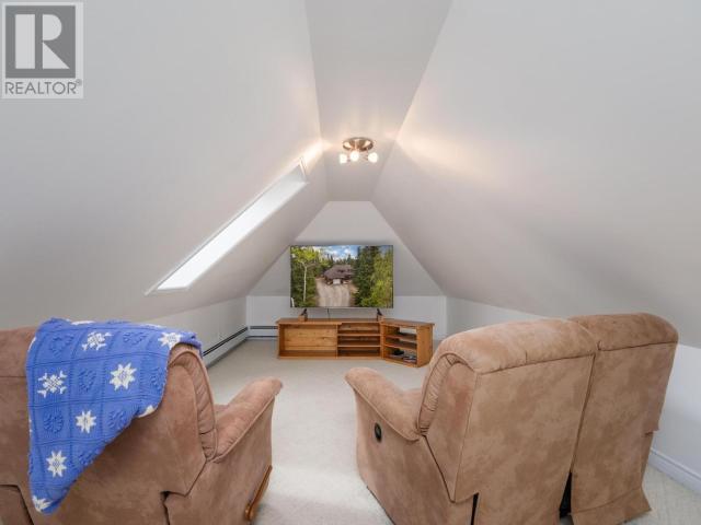 7 Tombstone Place, Whitehorse, Yukon  Y1A 5T4 - Photo 24 - 16521
