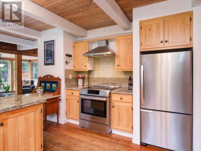 7 Tombstone Place, Whitehorse, Yukon  Y1A 5T4 - Photo 8 - 16521