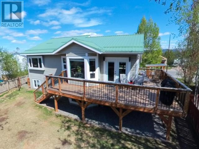 19 Thompson Road, Whitehorse, Yukon  Y1A 0C4 - Photo 2 - 16528