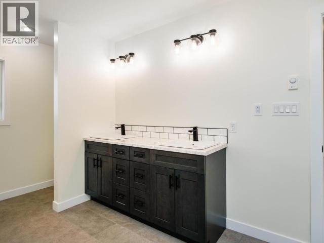 33 Wyvern Avenue, Whitehorse, Yukon  Y1A 0T6 - Photo 25 - 16536