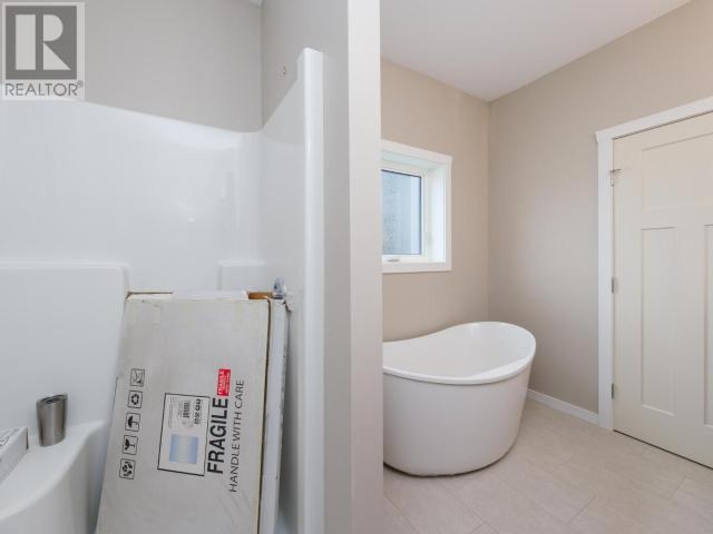 11 Omega Street, Whitehorse, Yukon  Y1A 0T6 - Photo 18 - 16550