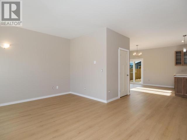 11 Omega Street, Whitehorse, Yukon  Y1A 0T6 - Photo 6 - 16550