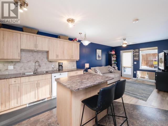 106-7215 7th Avenue, Whitehorse, Yukon  Y1A 1R8 - Photo 4 - 16555