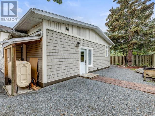 116 Lowell Street, Haines Junction, Yukon  Y0B 1L0 - Photo 6 - 16579