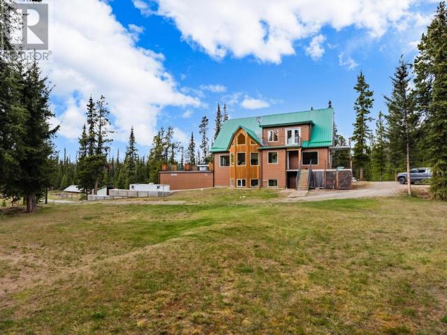 356 Robinson Subdivision, Whitehorse South, Yukon  Y1A 6S3 - Photo 1 - 16596