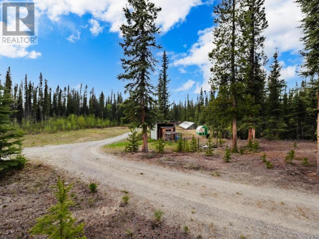 356 Robinson Subdivision, Whitehorse South, Yukon  Y1A 6S3 - Photo 38 - 16596