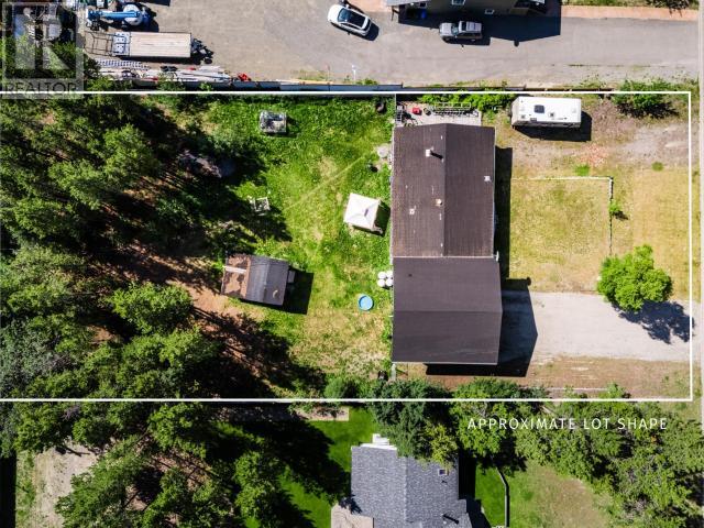 28 10th Avenue, Whitehorse, Yukon  Y1A 3A3 - Photo 4 - 16652