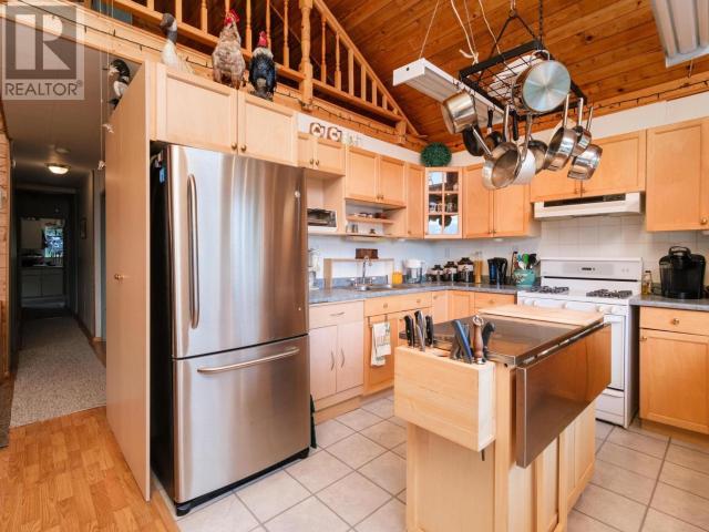 52 Lakeview Road, Whitehorse South, Yukon  Y0B 1B0 - Photo 33 - 16658