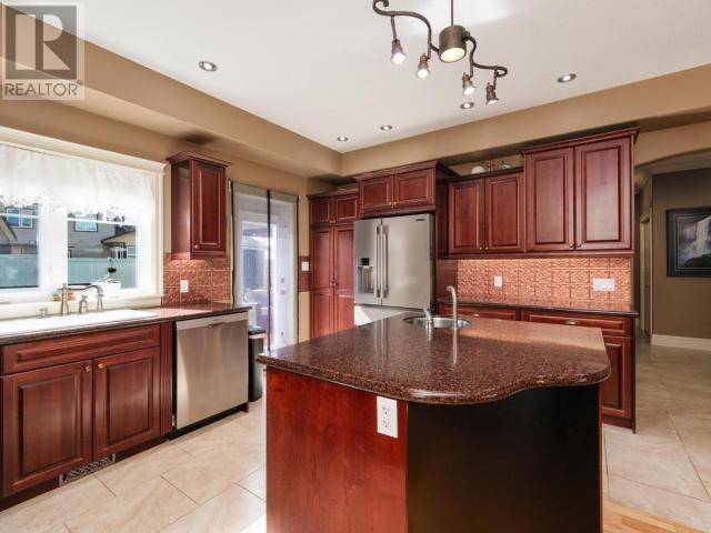 5 Gem Place, Whitehorse, Yukon  Y1A 6W1 - Photo 4 - 16667