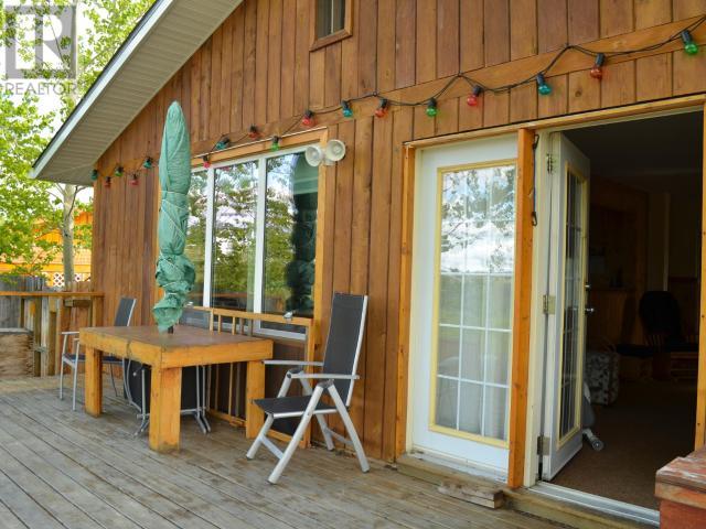 40 Ogilvie Crescent, Faro, Yukon  Y0B 1K0 - Photo 3 - 16675