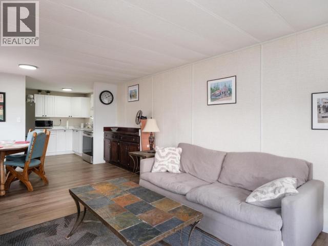 15-200 Lobird Road, Whitehorse, Yukon  Y1A 3V4 - Photo 7 - 16744