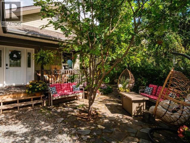 16 Arleux Place, Whitehorse, Yukon  Y1A 3A9 - Photo 2 - 16756