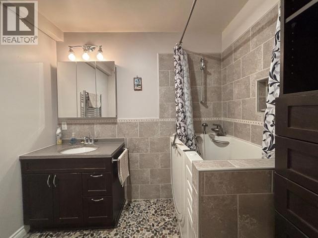 516 Craig Street, Dawson City, Yukon  y0b 1G0 - Photo 12 - 16763