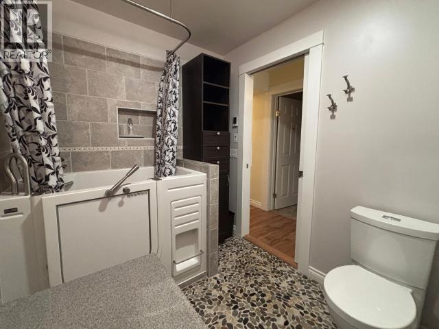 516 Craig Street, Dawson City, Yukon  y0b 1G0 - Photo 13 - 16763