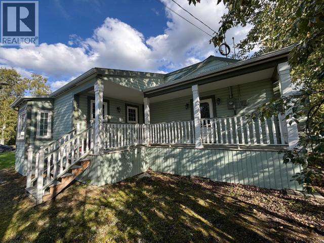 516 Craig Street, Dawson City, Yukon  y0b 1G0 - Photo 5 - 16763