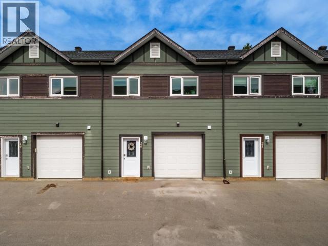 20-92 Iskoot Crescent, Whitehorse, Yukon  Y1A 0P9 - Photo 4 - 16781