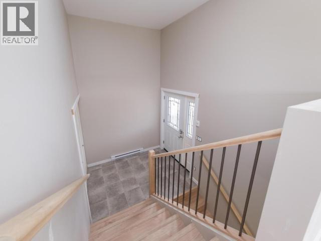 221 Leota Street, Whitehorse, Yukon  Y1A 0T9 - Photo 3 - 16793