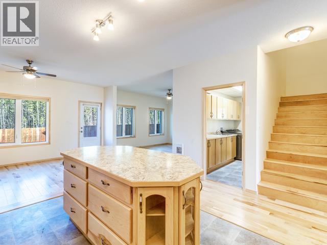 24 Flora Avenue, Whitehorse, Yukon  Y1A 5T5 - Photo 17 - 16826