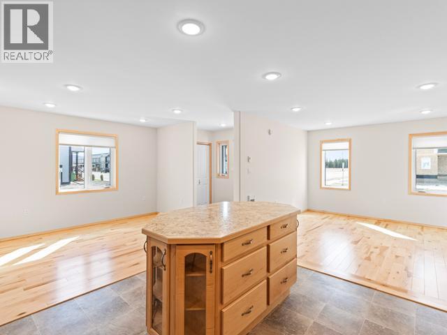 218 Witch Hazel Drive, Whitehorse, Yukon  Y1A 5W5 - Photo 11 - 16857