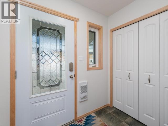 180 Witch Hazel Drive, Whitehorse, Yukon  Y1A 0S9 - Photo 2 - 16880