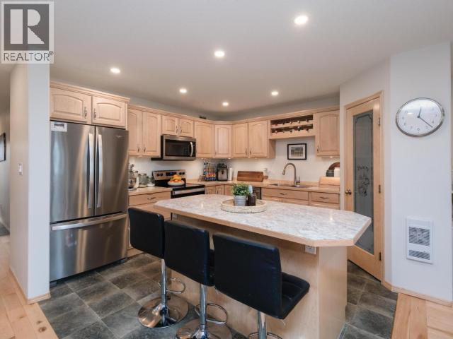 180 Witch Hazel Drive, Whitehorse, Yukon  Y1A 0S9 - Photo 6 - 16880
