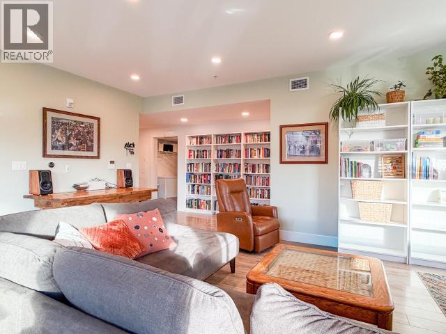 204-210 Hawkins Street, Whitehorse, Yukon  Y1A 1X4 - Photo 18 - 16921