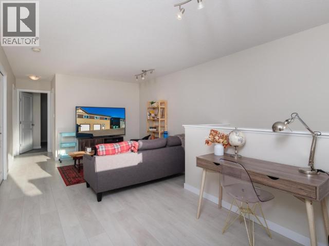 16-92 Iskoot Crescent, Whitehorse, Yukon Y1A 0P9 - Photo 18 - 16932