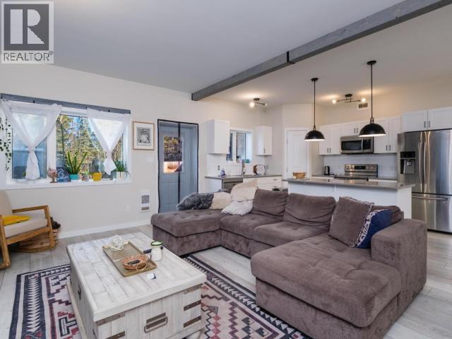 16-92 Iskoot Crescent, Whitehorse, Yukon Y1A 0P9 - Photo 7 - 16932