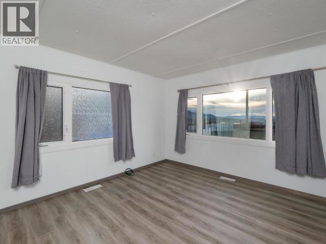 50-833 Range Road, Whitehorse, Yukon Y1A 3A7 - Photo 11 - 16935