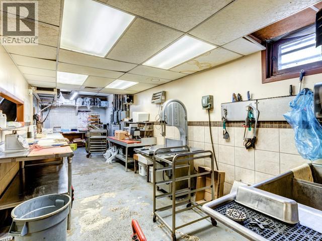 203 Hanson Street, Whitehorse, Yukon  Y1A 1Y3 - Photo 13 - 16938