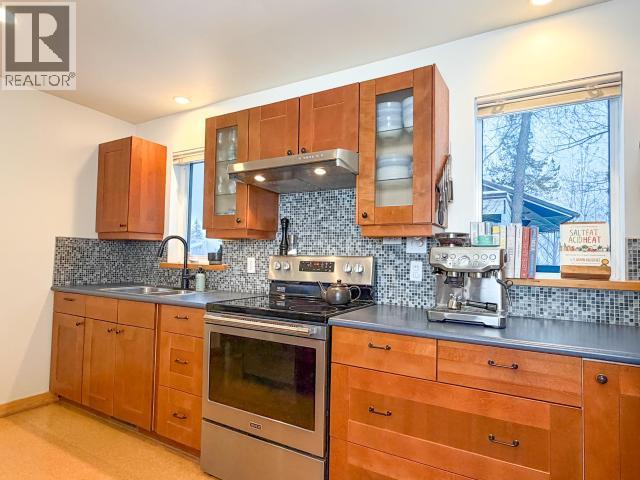 19 Tatchun Road, Whitehorse, Yukon  Y1A 3P1 - Photo 6 - 16986