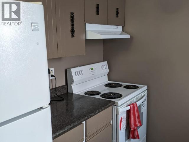 148 & 150 Dawson Drive, Faro, Yukon  Y0B 1K0 - Photo 12 - 17002