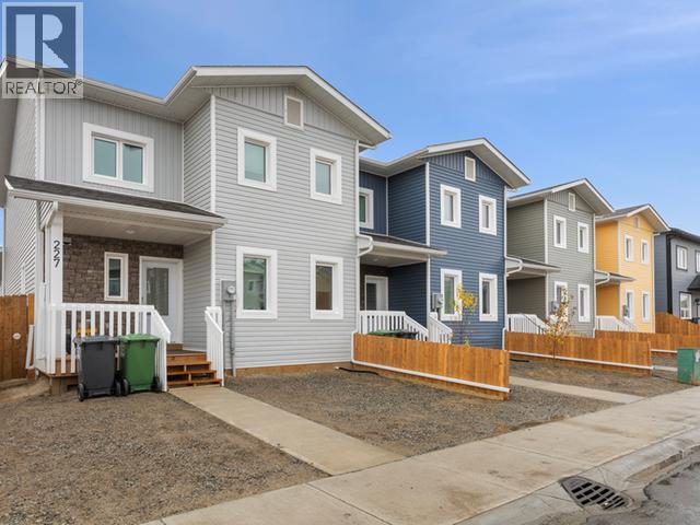 43 Wyvern Avenue, Whitehorse, Yukon  Y1A 0T6 - Photo 3 - 17013