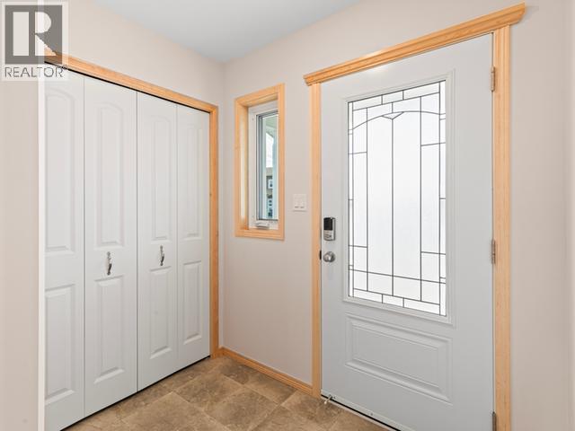 43 Wyvern Avenue, Whitehorse, Yukon  Y1A 0T6 - Photo 6 - 17013