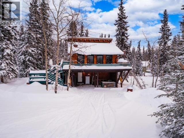 50 Diggers Drive, Whitehorse South, Yukon Y0B 1Y0 - Photo 1 - 17019